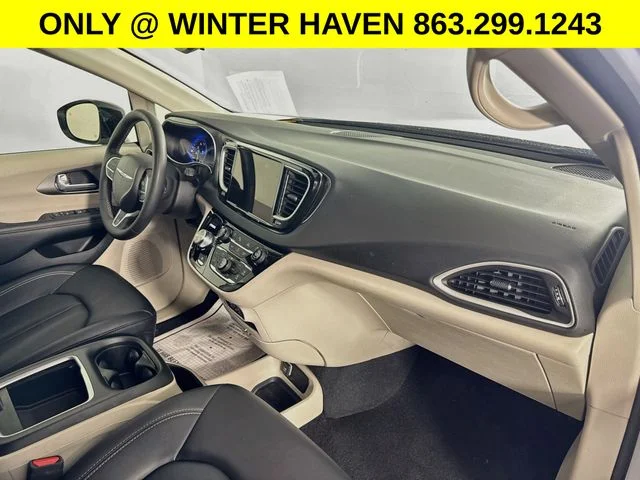 Used 2024 Silver Chrysler Touring L image 28