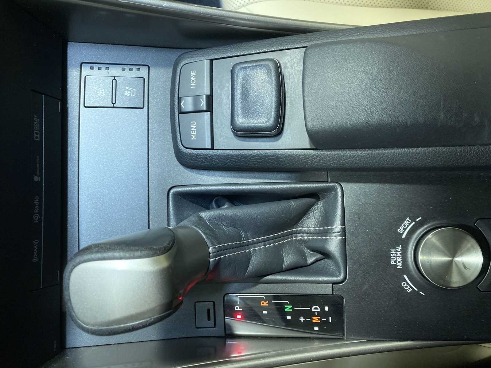 Used 2016 Eminent White Pearl Lexus  image 17
