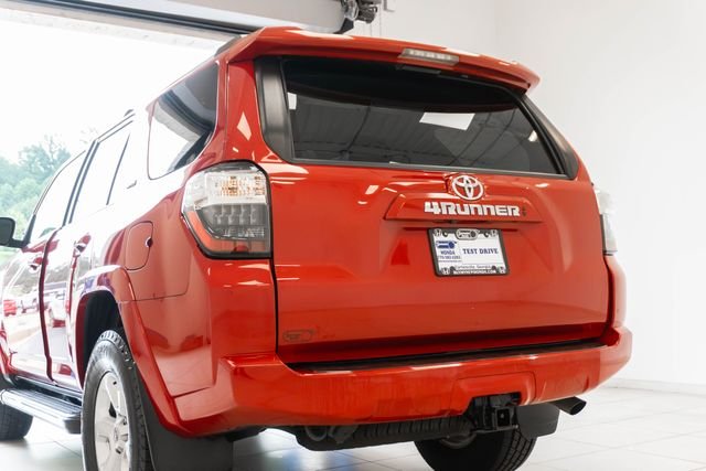 Used 2022 Red Toyota SR5 image 10