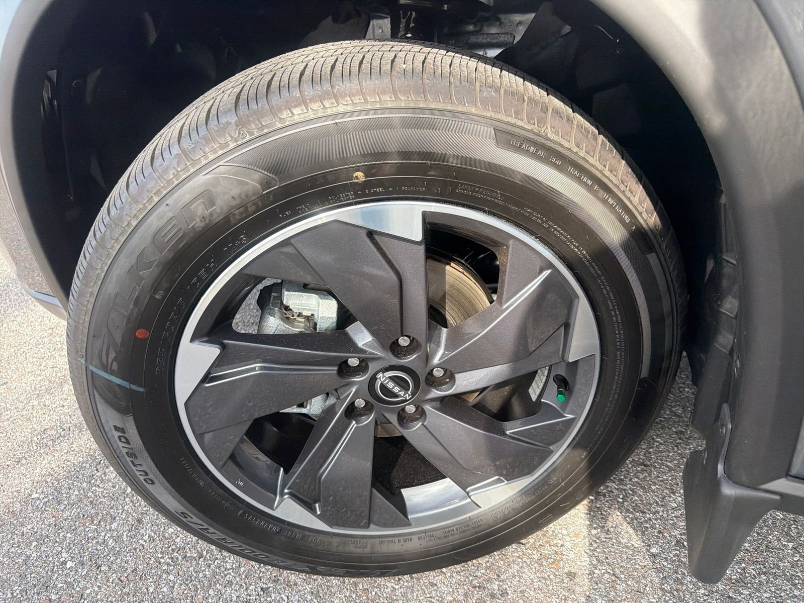 New 2026 Nissan Rogue SV 4D Sport Utility