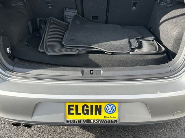 Used 2017 Silver Volkswagen TSI SEL 4-Door image 16