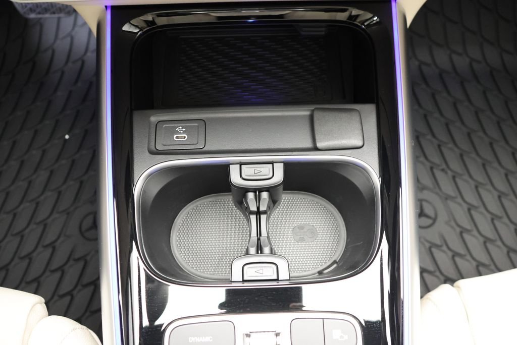 New 2026 Polar White Mercedes-Benz GLA 250 image 28