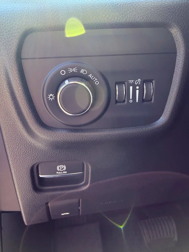 Used 2024 White Jeep Altitude X image 16