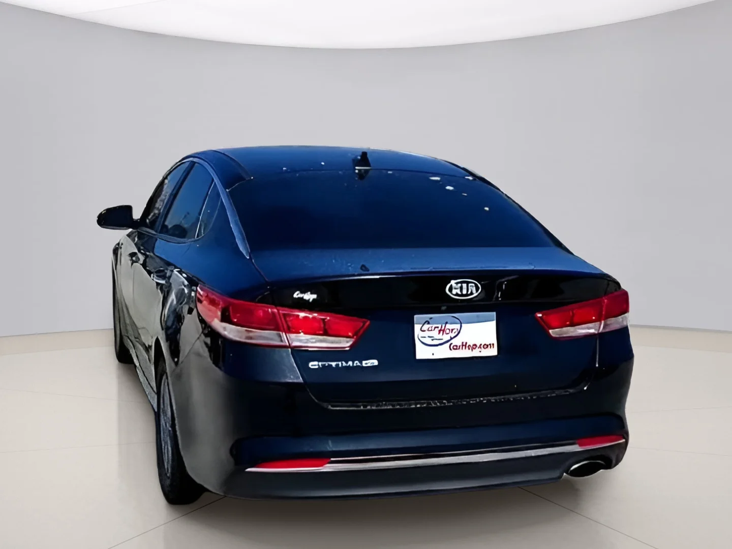 Used 2017 Black Kia LX image 3
