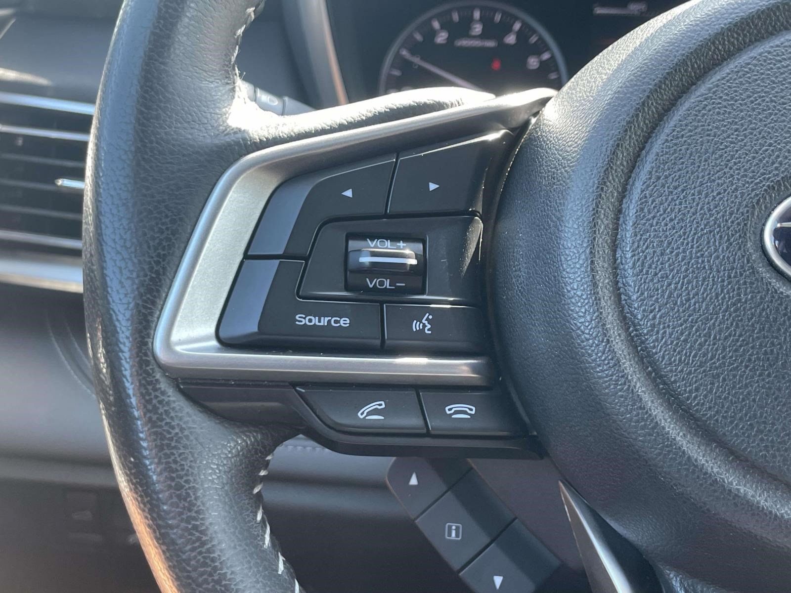 Used 2022 Magnetite Gray Metallic Subaru Limited image 23