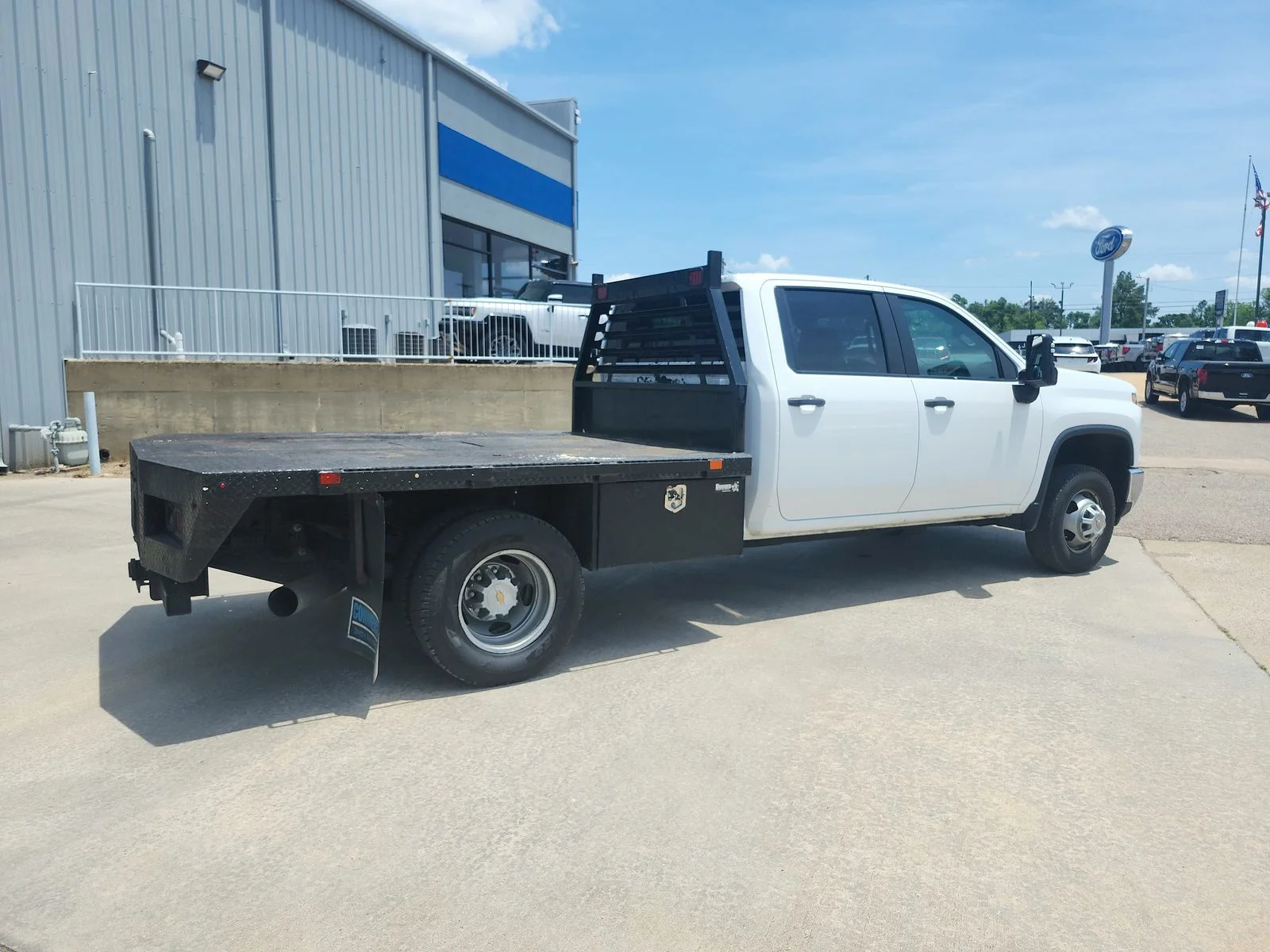 Used 2024 White Chevrolet Work Truck image 7
