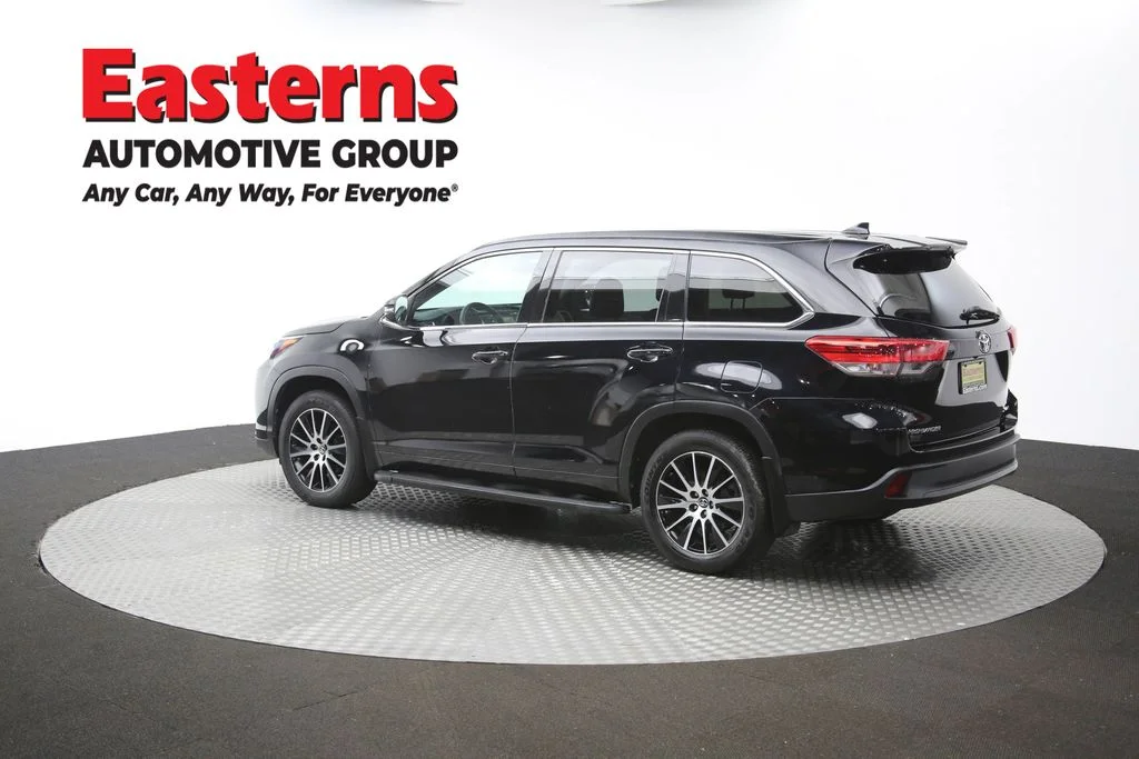 Used 2018 Black Toyota SE image 64