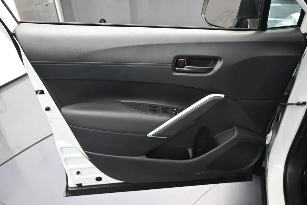 Used 2024 Pearl Toyota LE image 11