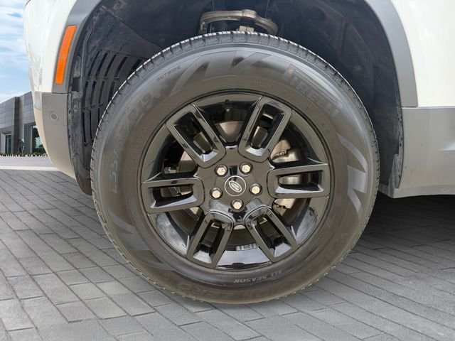Certified Used 2024 White Land Rover S image 9
