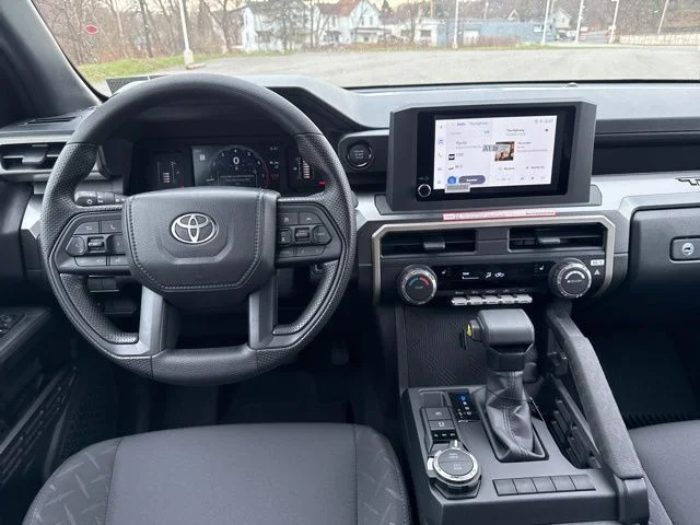 2026 Toyota Tacoma SR5 - Photo 17