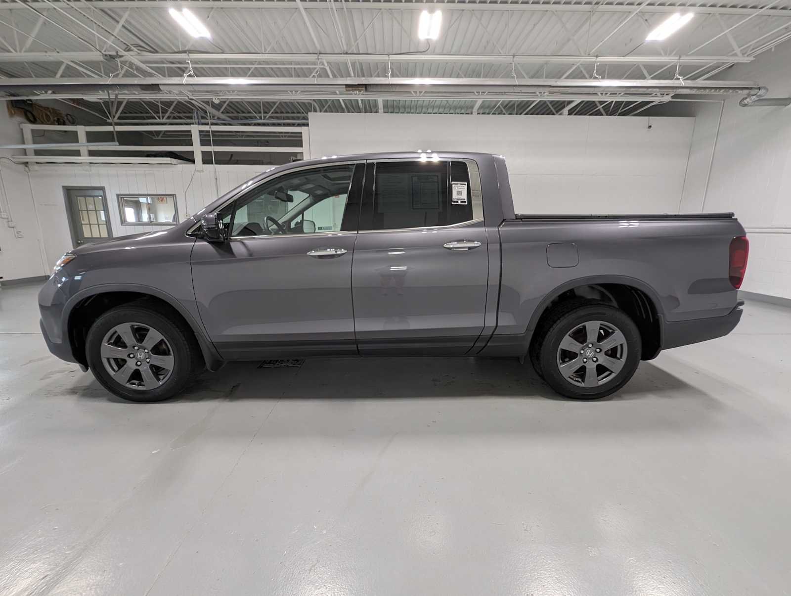 Used 2020 Modern Steel Metallic Honda RTL-E image 11
