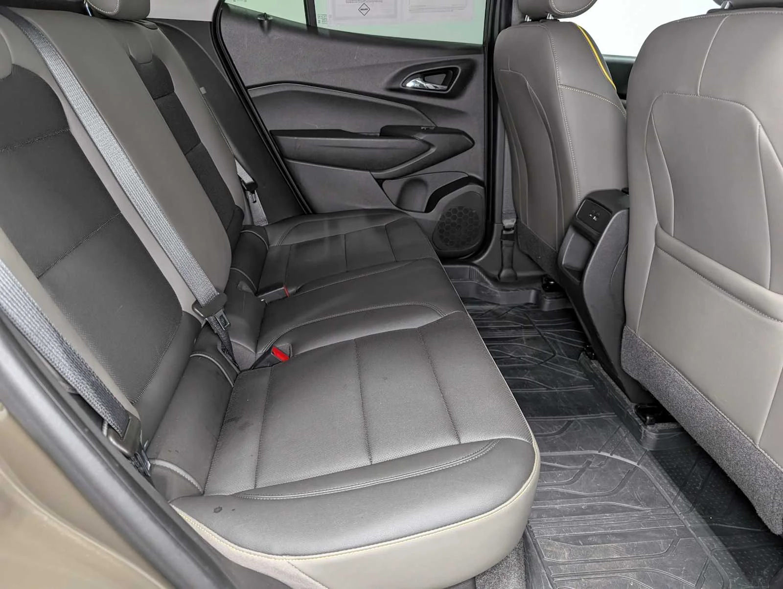 Used 2024 Harvest Bronze Metallic Chevrolet ACTIV image 40