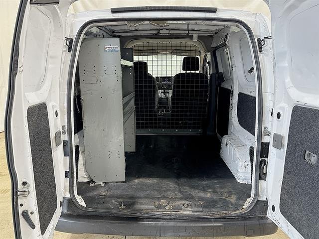 Used 2021 White Nissan S Xtronic CVT image 22