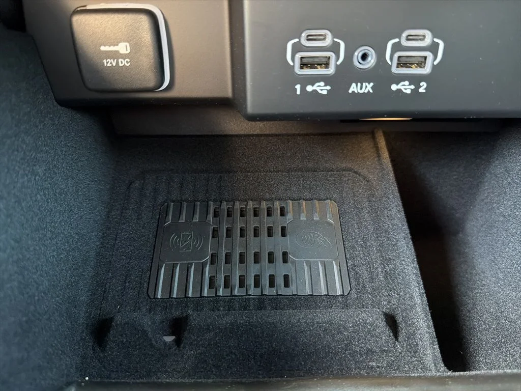 New 2026 Silver-Zynith Exterior Paint Jeep Limited Reserve image 54