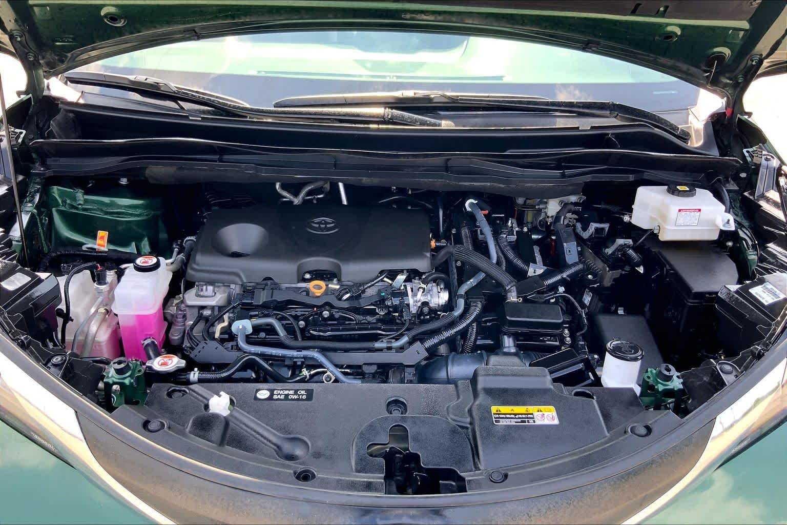 Used 2025 Cypress Toyota LE image 31