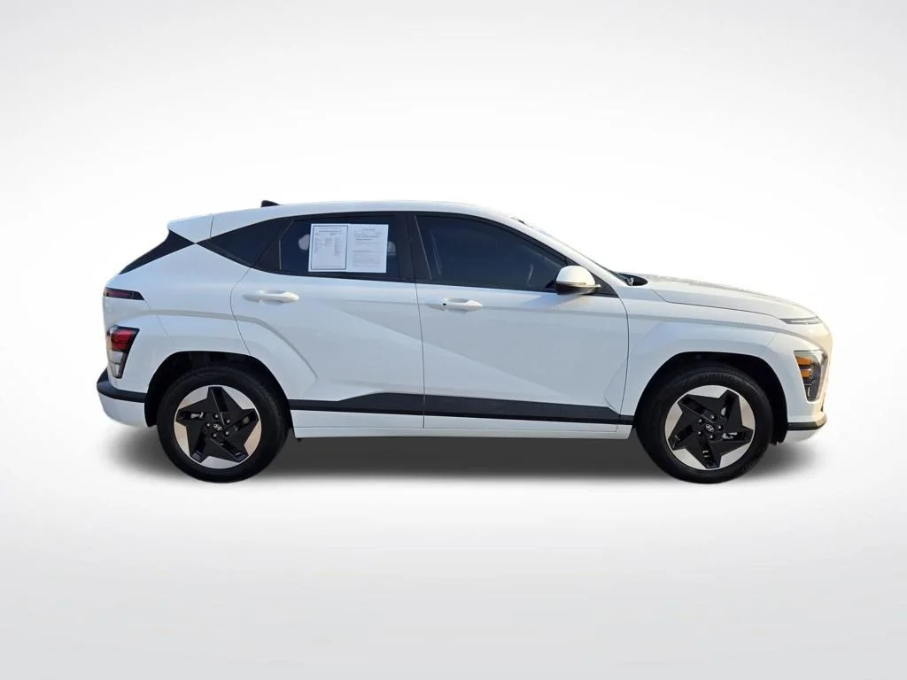 Used 2024 Hyundai Kona EV SE with VIN KM8HB3A78RU016748 for sale in Omaha, NE