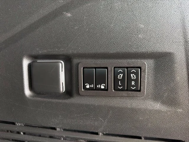 Certified Used 2023 SUMMIT WHITE Chevrolet High Country image 8
