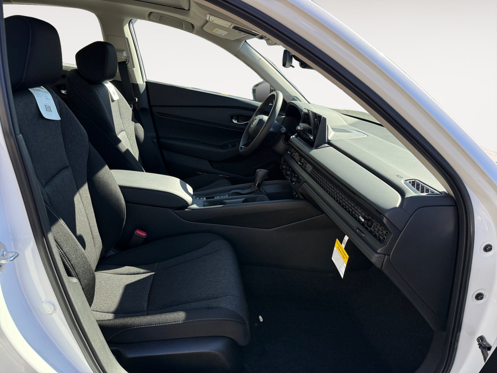 New 2026 Platinum White Pearl Honda SE image 19