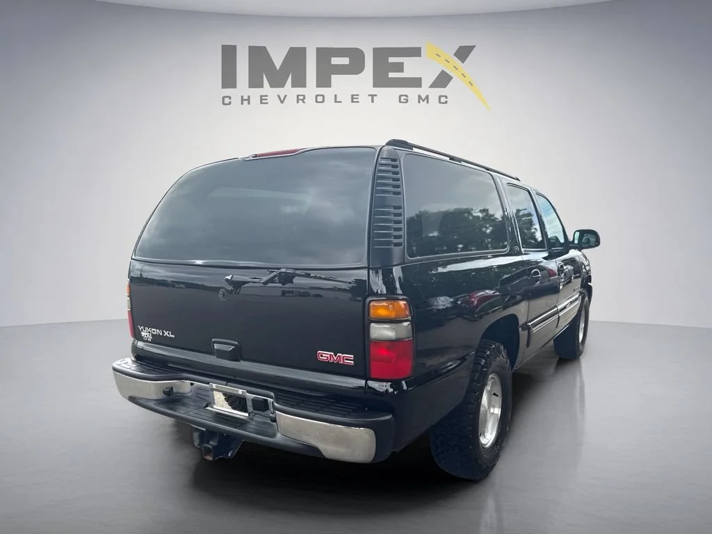Used 2005 Onyx Black GMC SLT image 5