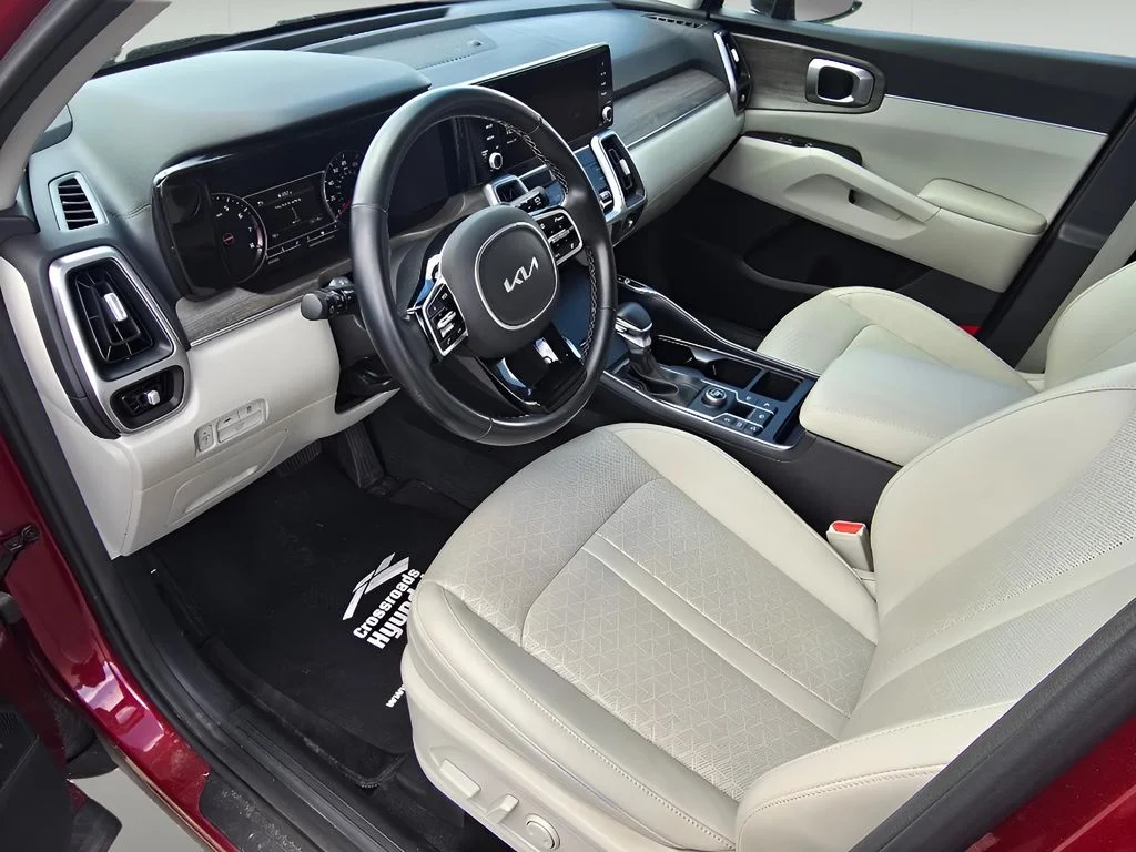 Used 2022 Passion Red Tintcoat Kia EX image 22
