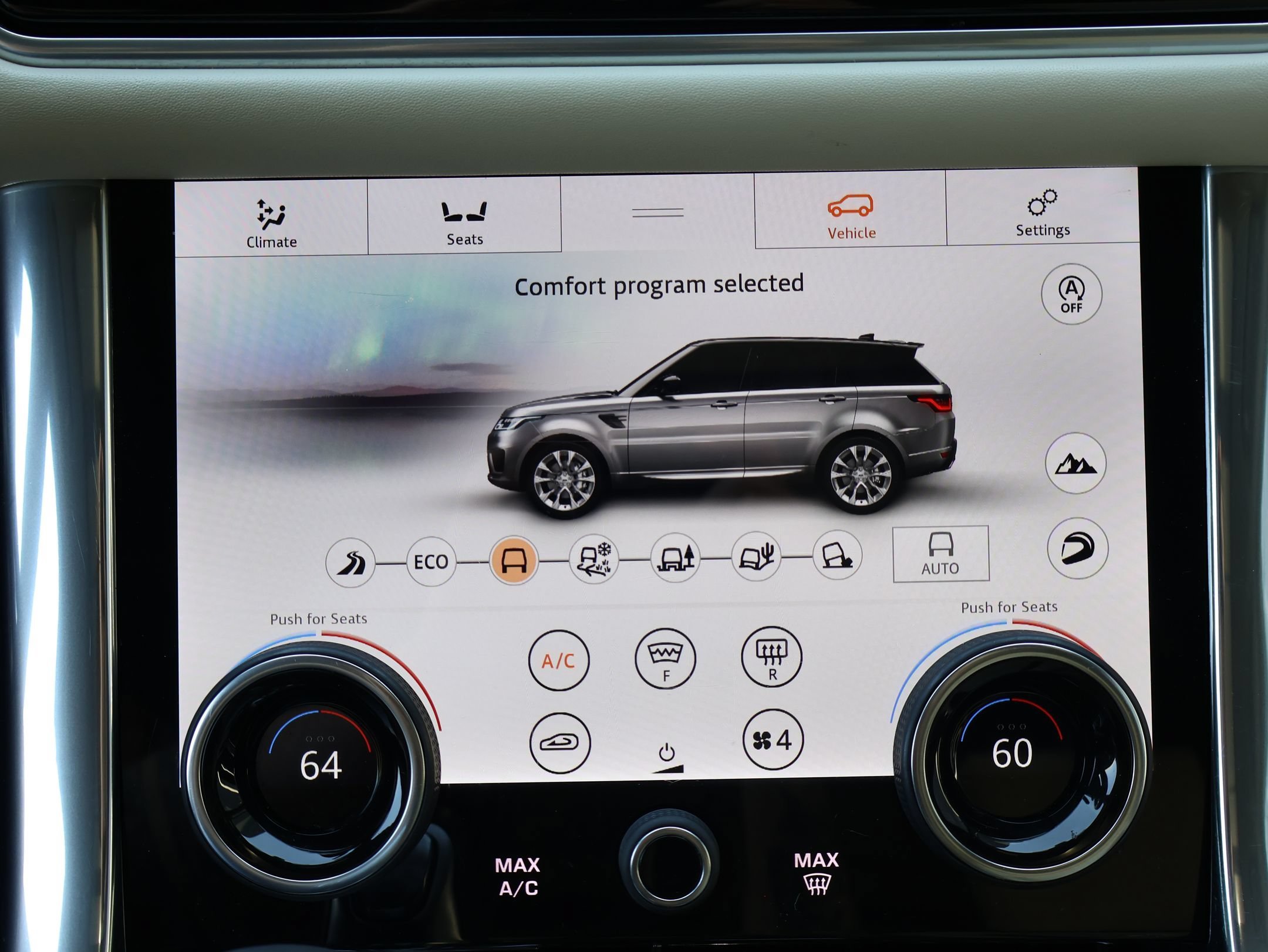 Used 2020 Fuji White Land Rover HSE Dynamic image 19