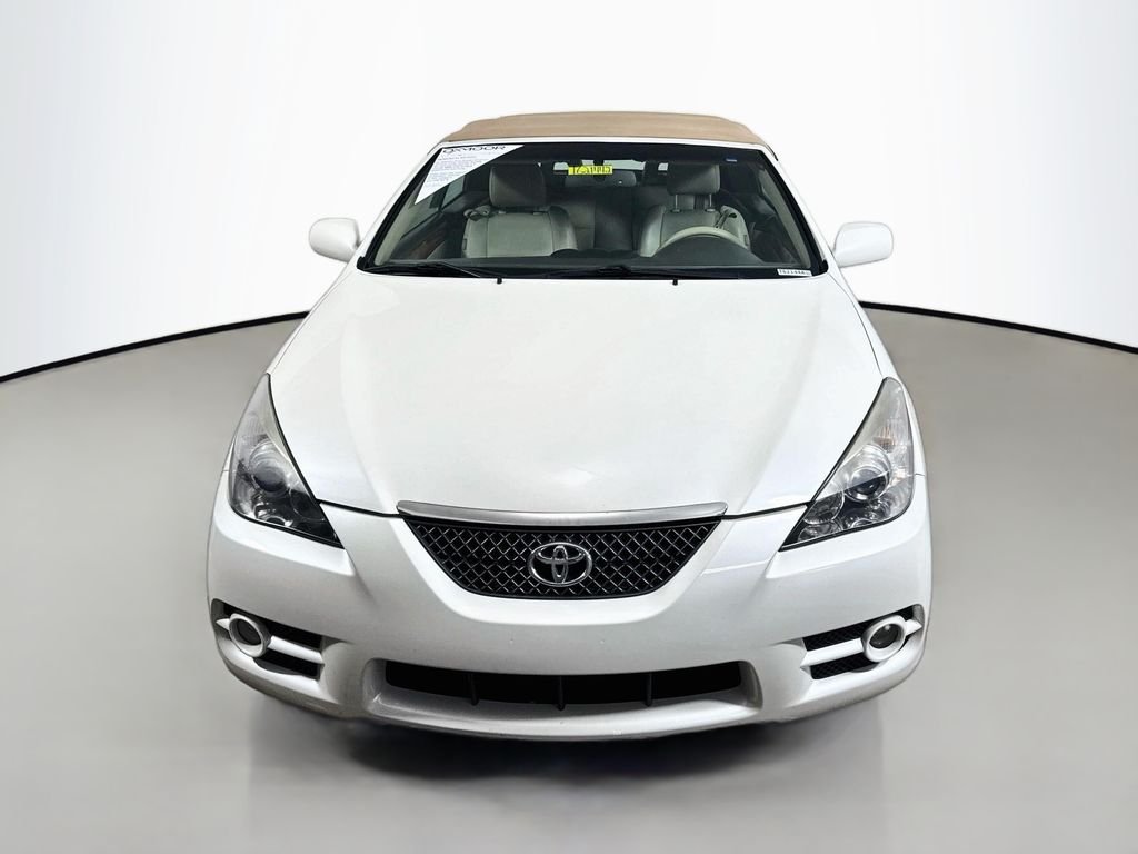 Used 2008 White Pearl Toyota SLE image 2