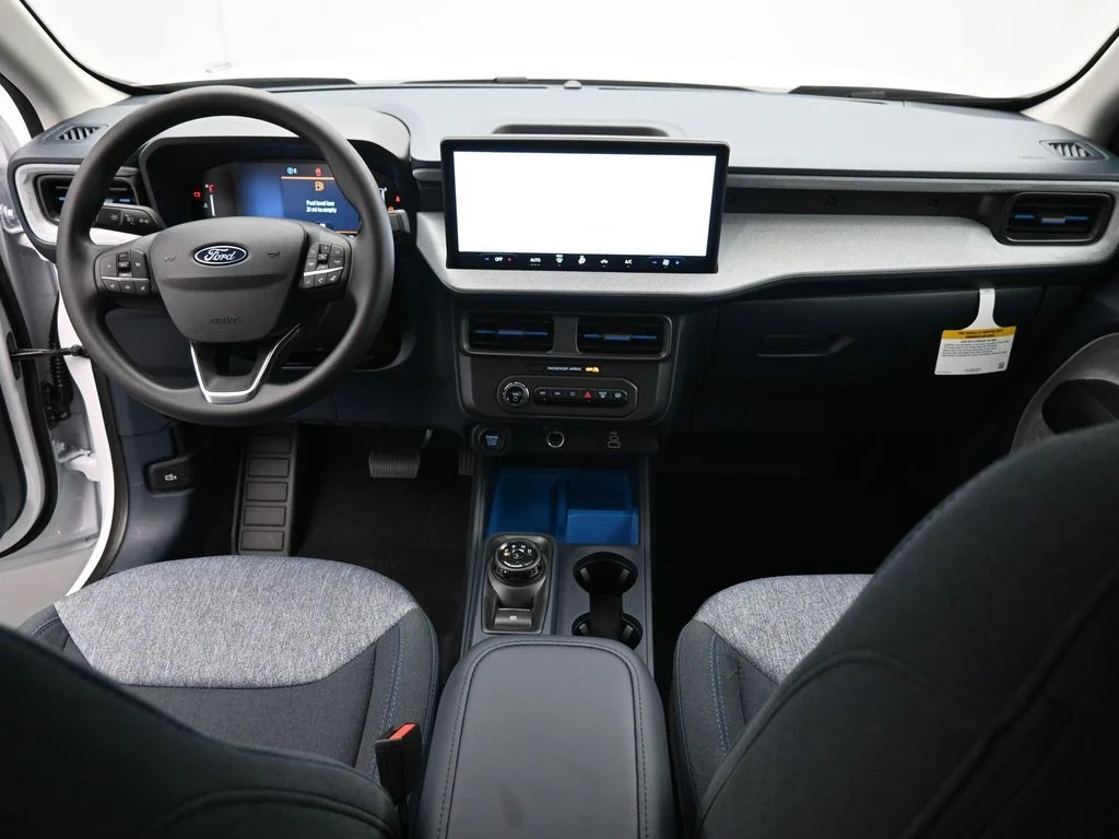 New 2026 Oxford White Ford XLT image 19