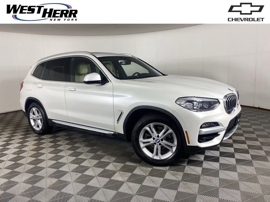 2021 BMW X3 xDrive30i's photo