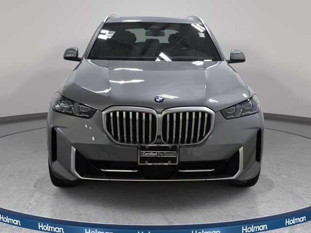 Certified Used 2025 Skyscraper Grey Metallic BMW xDrive40i image 2