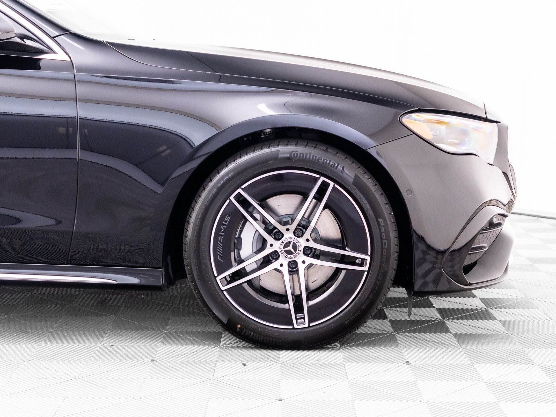 New 2027 Black Mercedes-Benz E 350 image 72