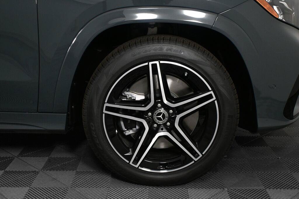New 2027 Dark Petrol Mercedes-Benz GLS 450 image 74