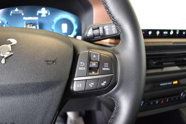 Used 2025 White Ford Outer Banks image 21