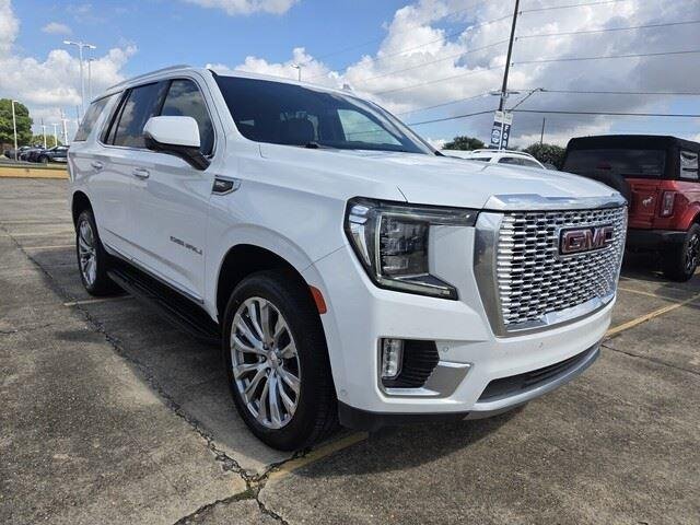 Used 2024 Summit White GMC Denali image 7
