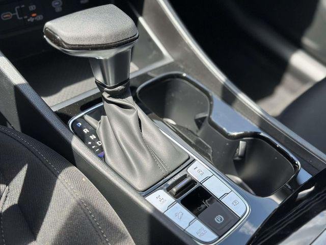 New 2026 Silver Hyundai SEL AWD image 21