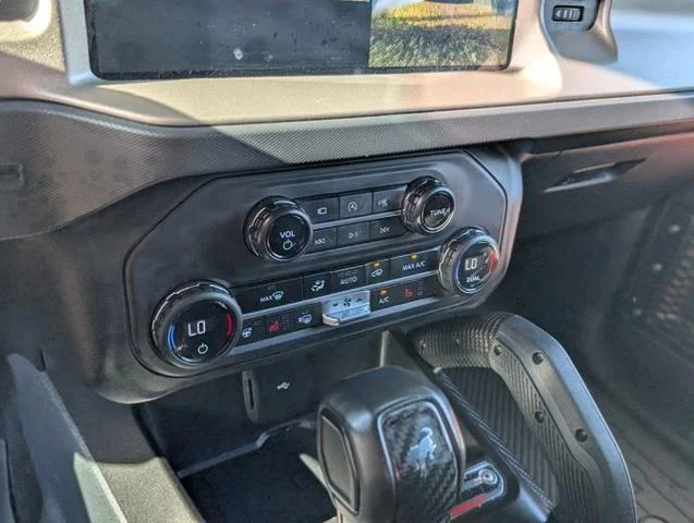 2023 Ford Bronco 4-Door Raptor - Photo 39