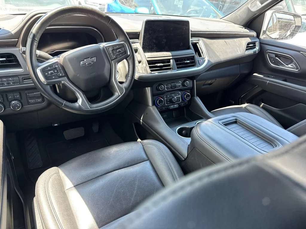 Used 2024 Summit White Chevrolet Z71 image 5