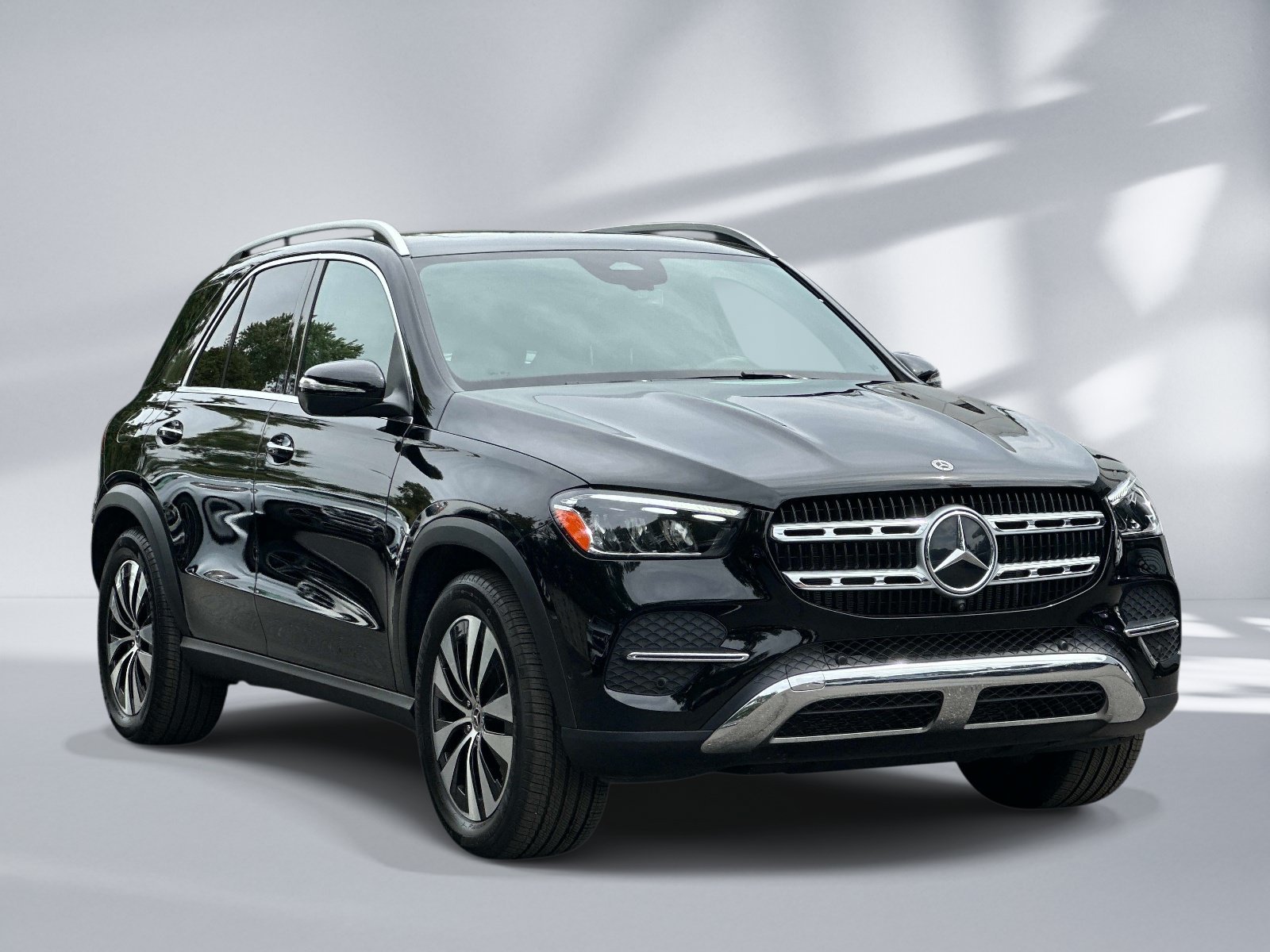 Certified Used 2025 Black Mercedes-Benz GLE 350 image 6