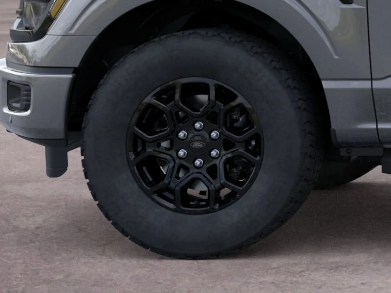 New 2026 Carbonized Gray Metallic Ford XLT image 19