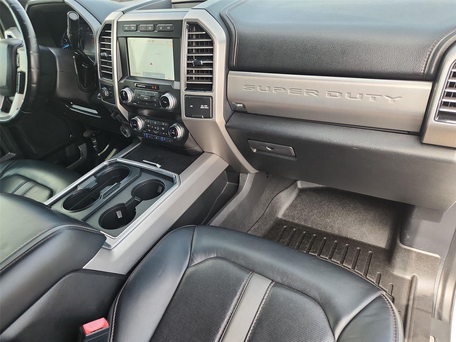 Used 2021 White Ford Platinum image 29