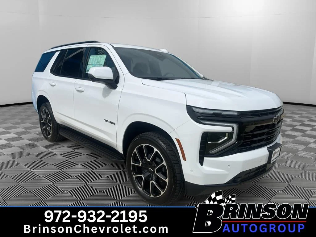 New 2026 Summit White Chevrolet RST image 3