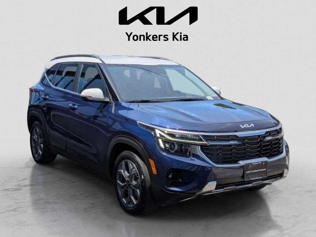 Used 2024 Blue Kia S image 4