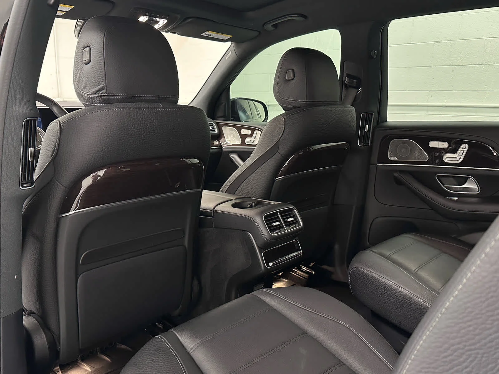 Used 2024 Black Mercedes-Benz GLS 450 image 13