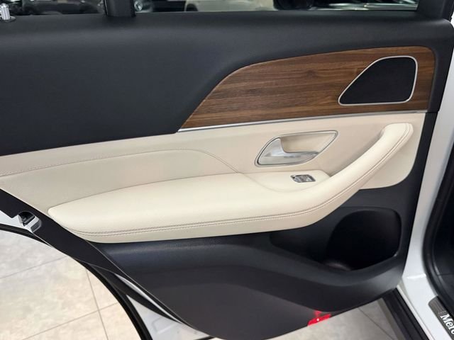 Certified Used 2025 White Mercedes-Benz GLE 350 image 19