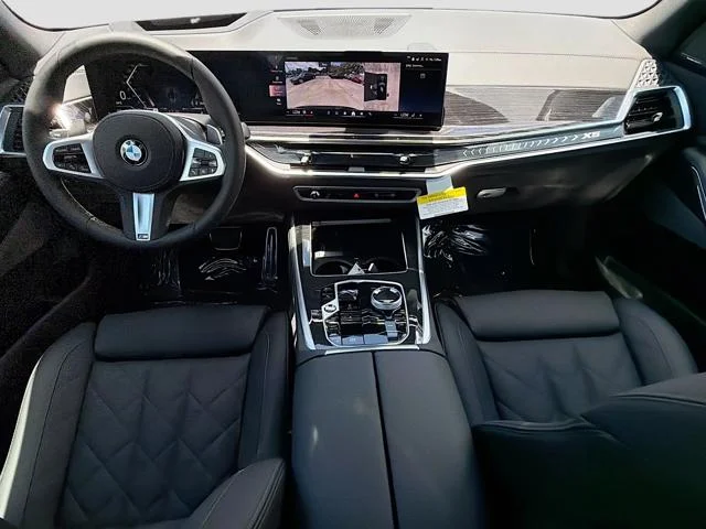New 2026 Black Sapphire Metallic BMW xDrive40i image 15