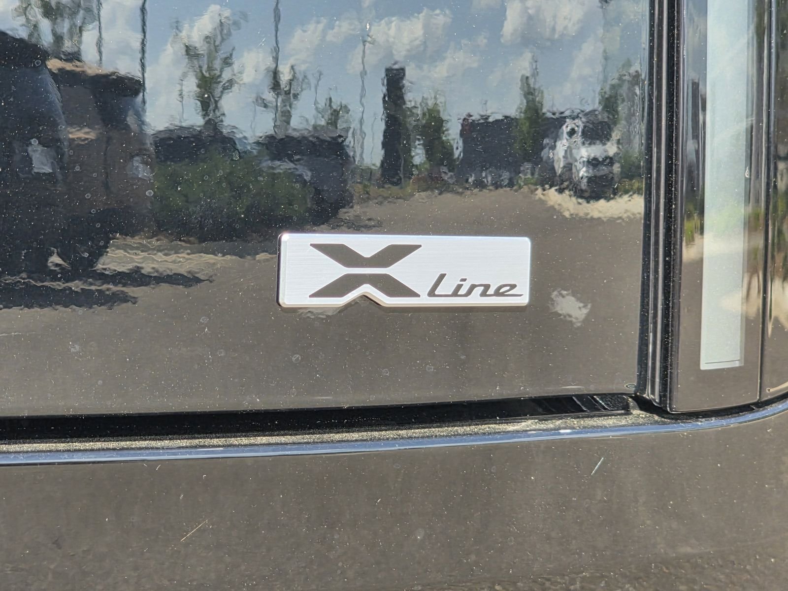 New 2027 Black Kia X-Line SX image 25
