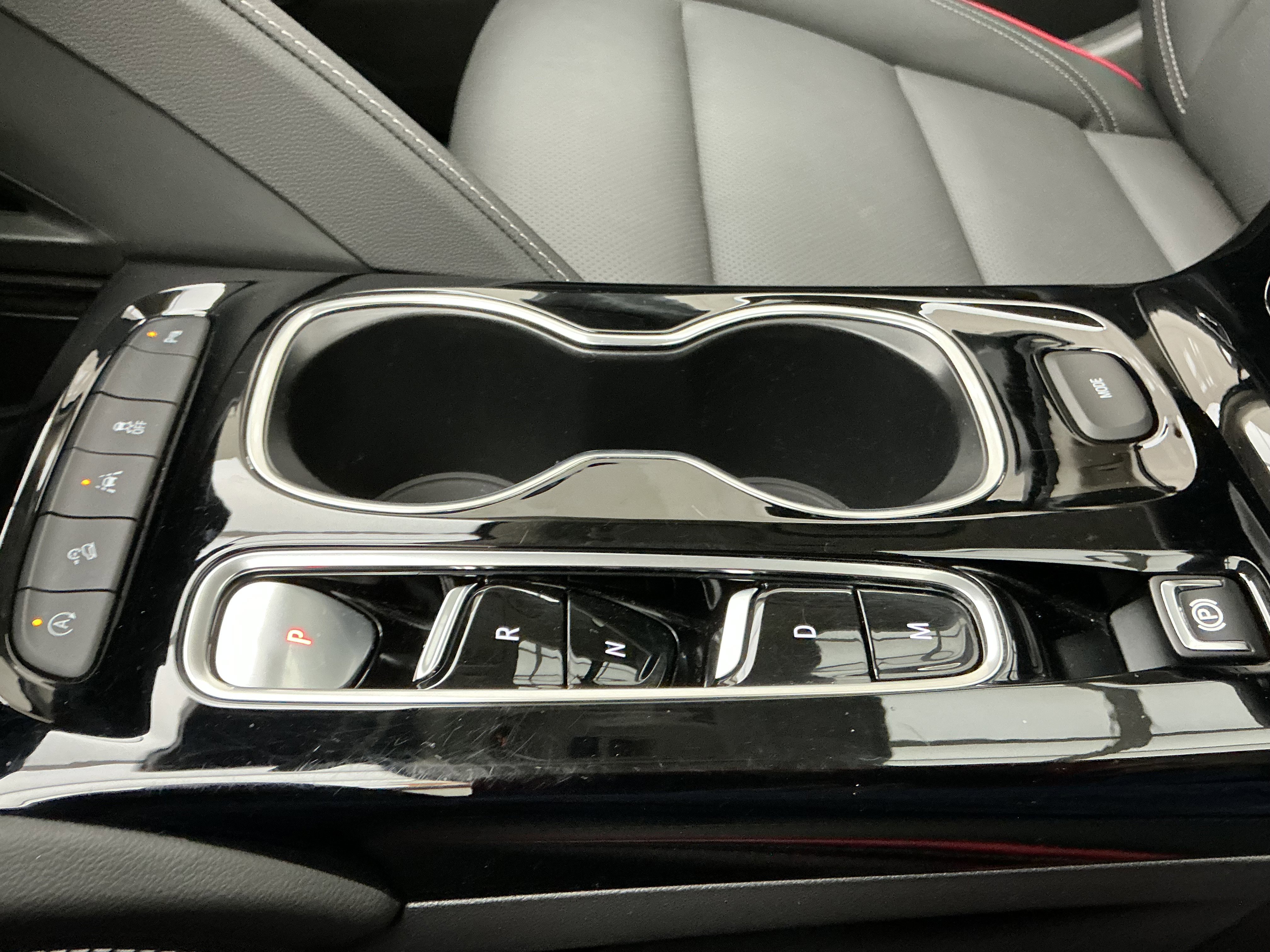 Used 2023 Ebony Twilight Metallic Buick Essence image 13