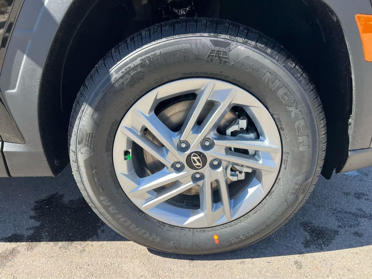 New 2026 Phantom Black Hyundai SE AWD image 53