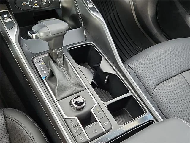 New 2026 Glacial White KIA S Front-Wheel Drive image 15