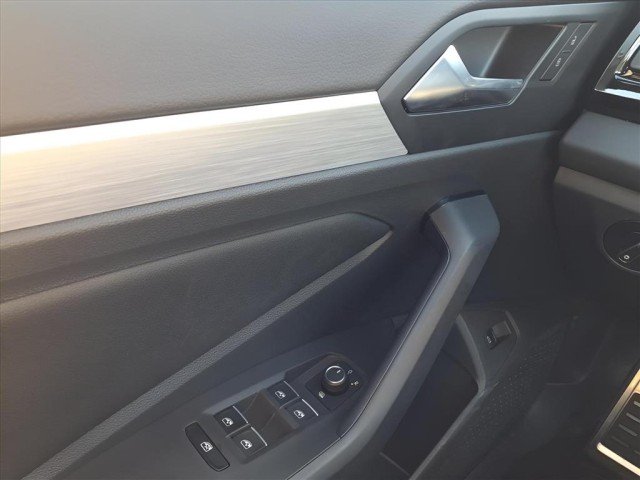 2026 Volkswagen Jetta Sport - Photo 22