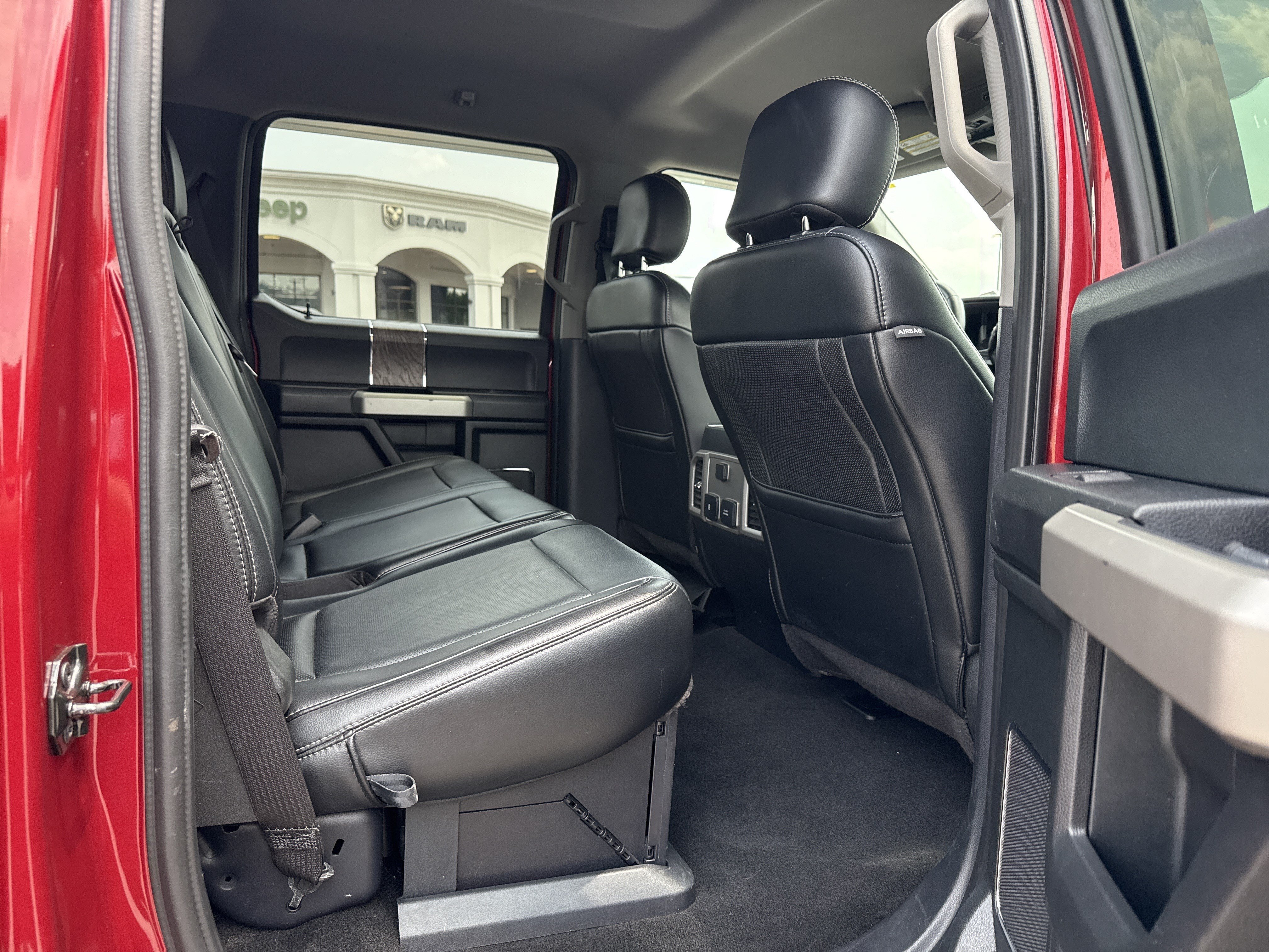 Used 2019 Red Ford LARIAT image 9